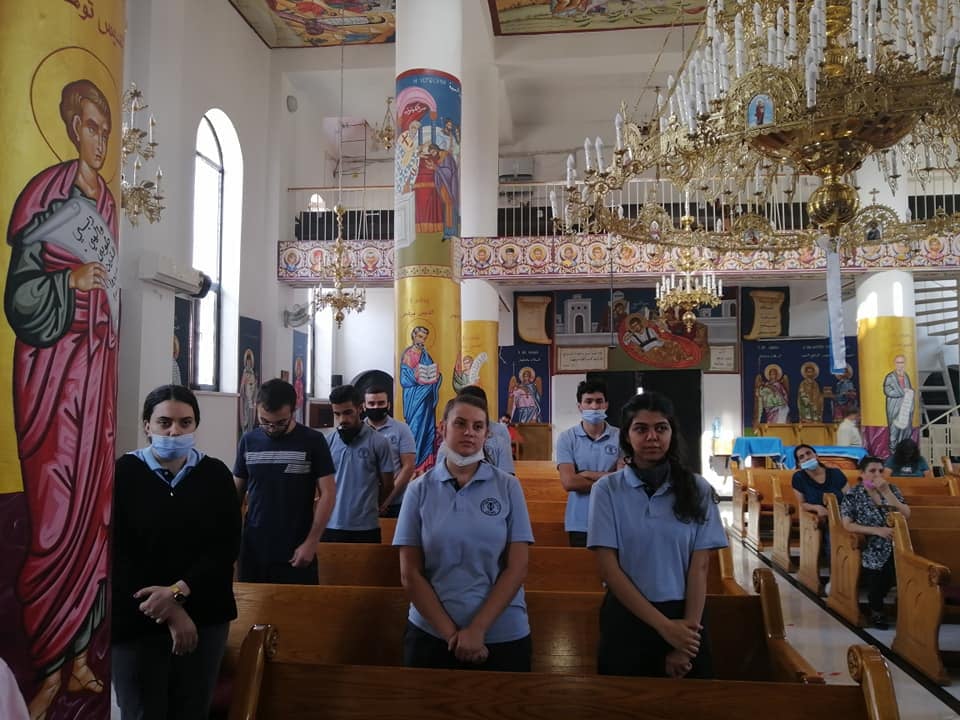 مدرسة البطريركية في الزرقاء تستقبل طلبة الثانوية العامة بإقامة قداسًا إلهياً.